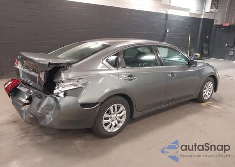 2017 Nissan Altima 2.5 S z USA, uszkodzony, nr VIN 1N4AL3AP8HC235609